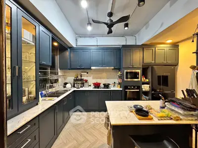 image_rental-31435916