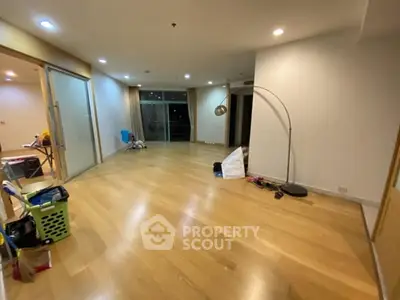 image_rental-27403081