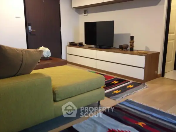 image_rental-8440833