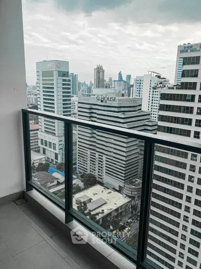  1 Bedroom Condo at The Lofts Asoke-2