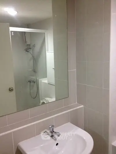 1 Bedroom Condo at Condo One Sukhumvit 67-4