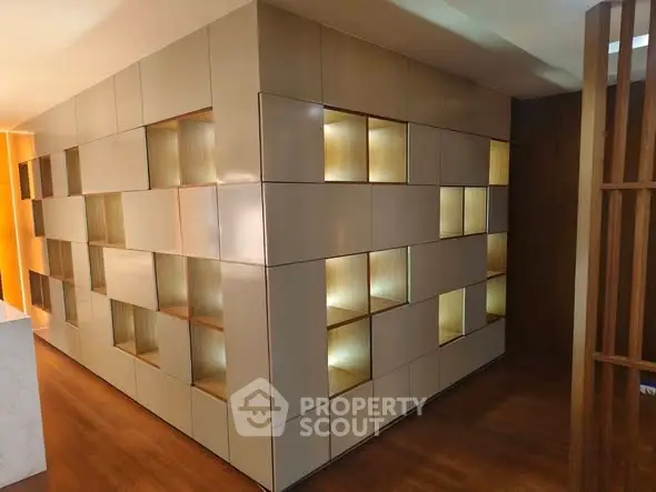 image_rental-31646676