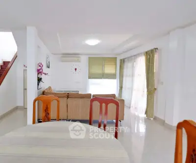 image_rental-31360392