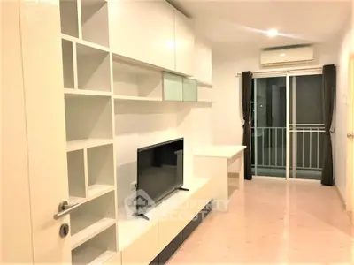  1 Bedroom Condo at The Viva Condo Sathorn Taksin-3