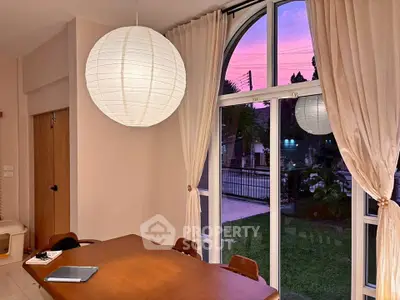 image_rental-27198834