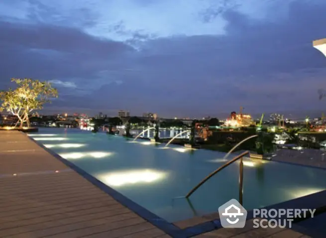  3 Bedrooms Condo at Supalai Casa Riva-1