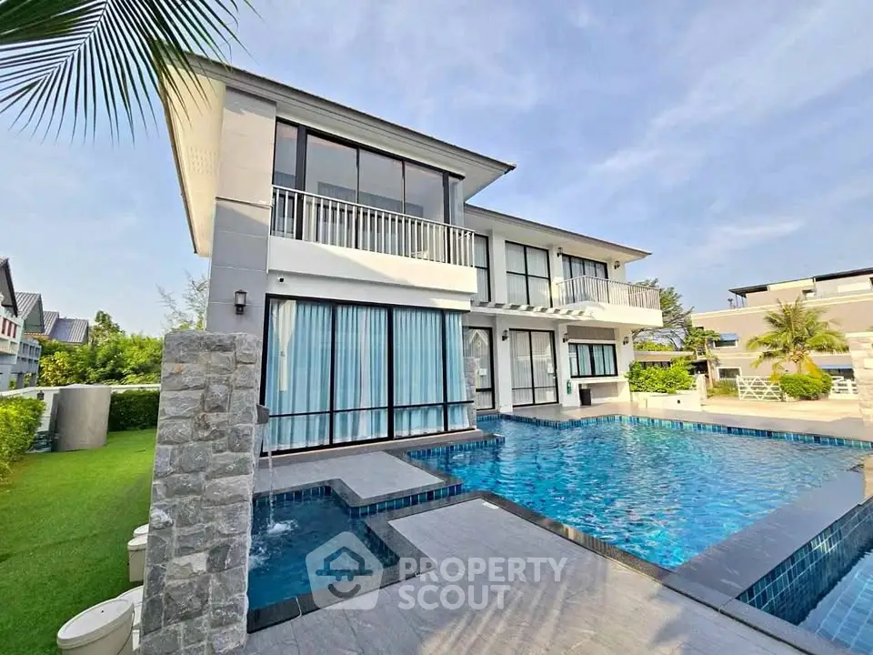 Luxurious modern villa with private pool and spacious outdoor area, perfect for relaxation and entertainment.