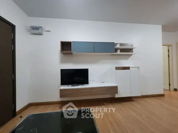 image_rental-16080758