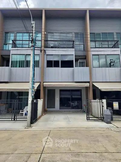 image_rental-27337977