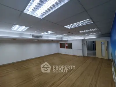 image_rental-31586875