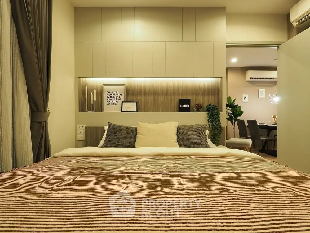  2 Bedrooms Condo at Ideo Sathorn Tha Phra-1