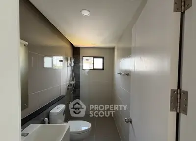 Screenshot 2569-01-07 at 20.43.51.jpg