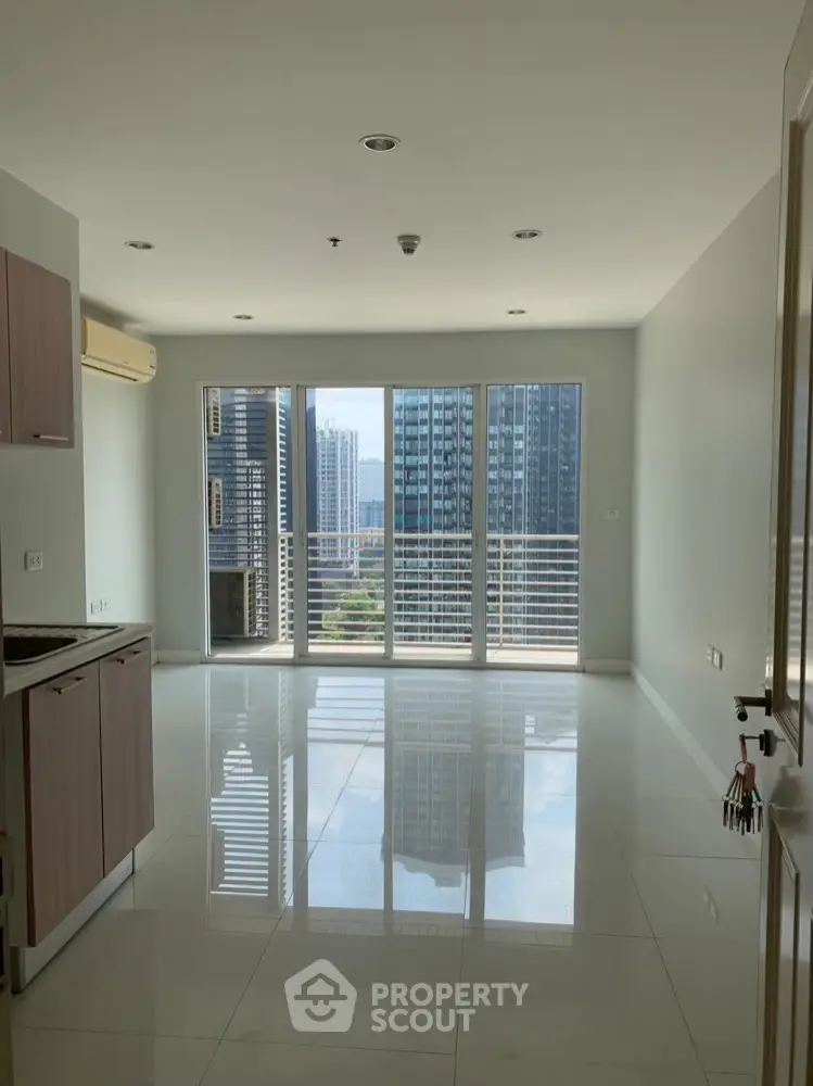 Modern apartment with stunning city view and spacious open layout