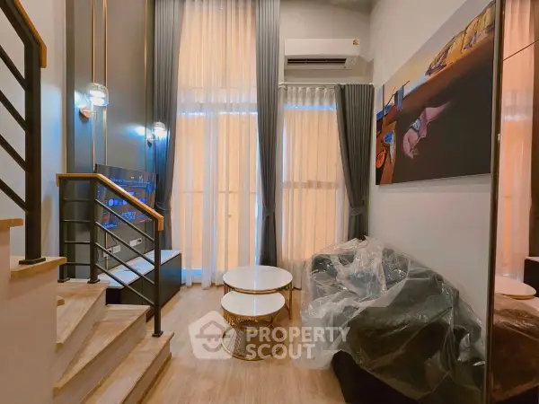 image_rental-27383878