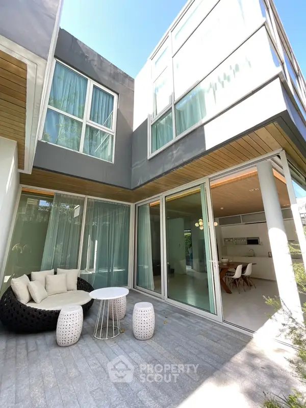 image_rental-28154600