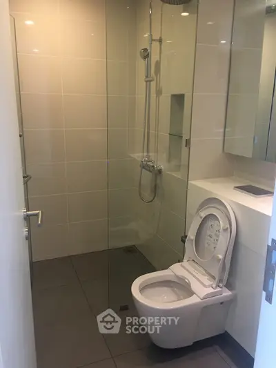  1 Bedroom Condo at Siamese Surawong-2