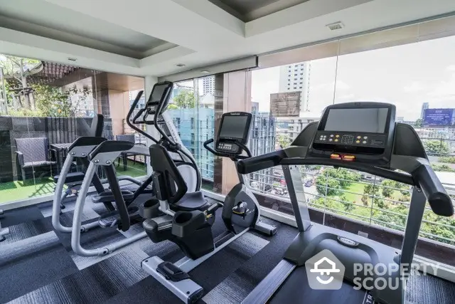  1 Bedroom Condo at Focus Ploenchit-1