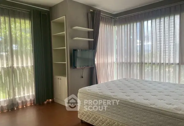 image_rental-29867167