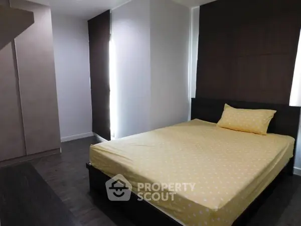 image_rental-4362790