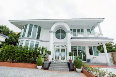 image_rental-27312447