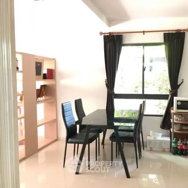 image_rental-8344220