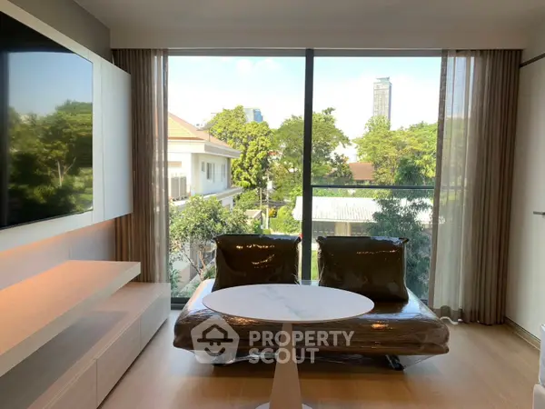 image_rental-28076295