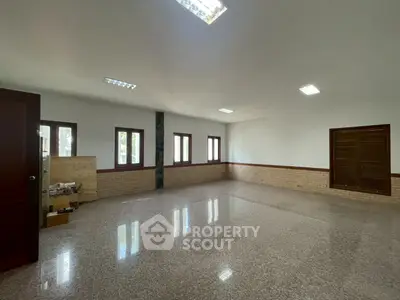 image_rental-31505588