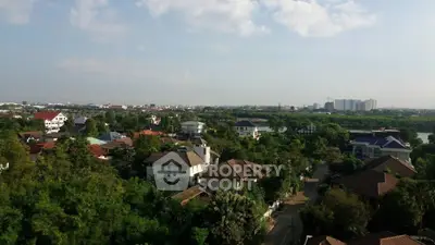  2 Bedrooms Condo -8