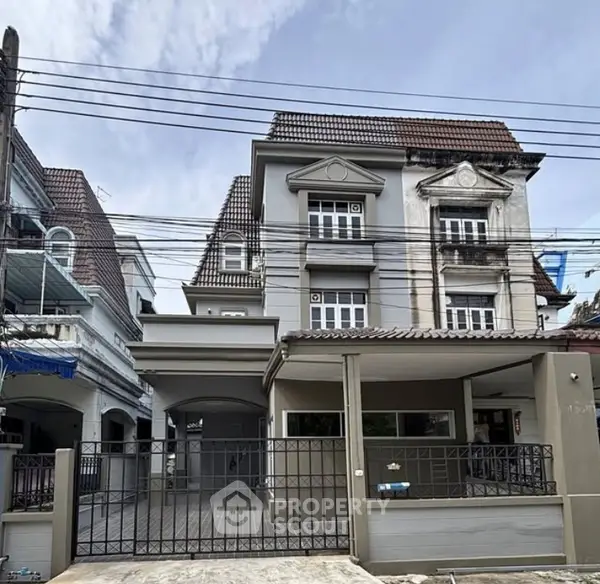 image_rental-27667565