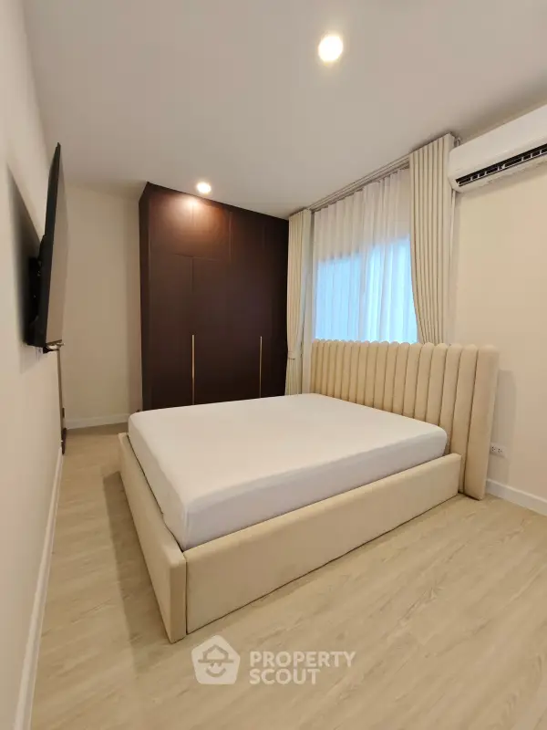 image_rental-29701969