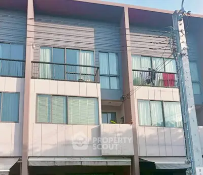 image_rental-31799577