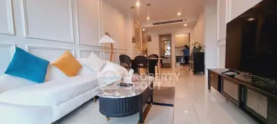 Luxurious living room with elegant decor and modern furnishings in a spacious apartment.
