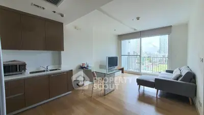  2 Bedrooms Condo at Siri At Sukhumvit-3
