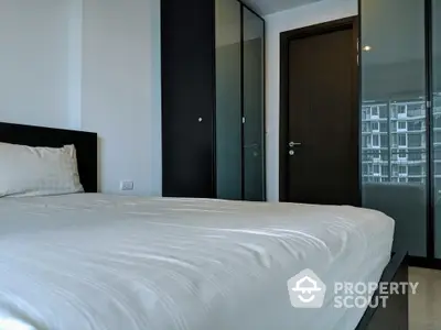  1 Bedroom Condo at Rhythm Sathorn Narathiwas Bedroom