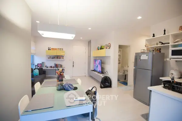 image_rental-28437275