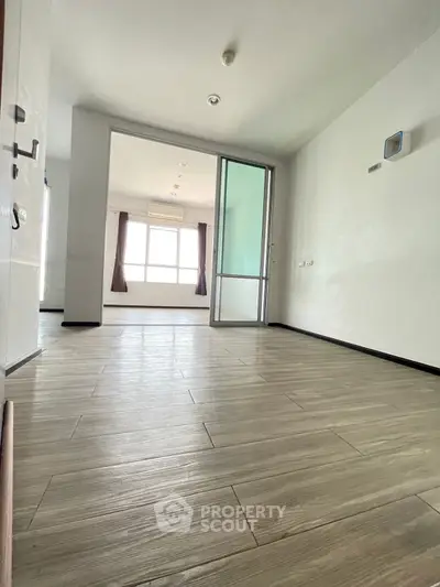 image_rental-29360518