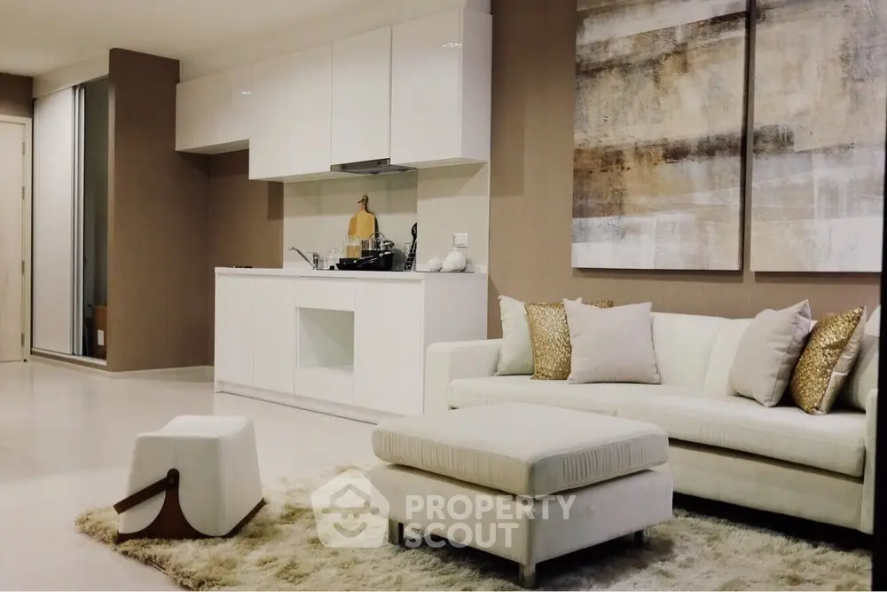  2 Bedrooms Condo at Rhythm Sukhumvit 42-1