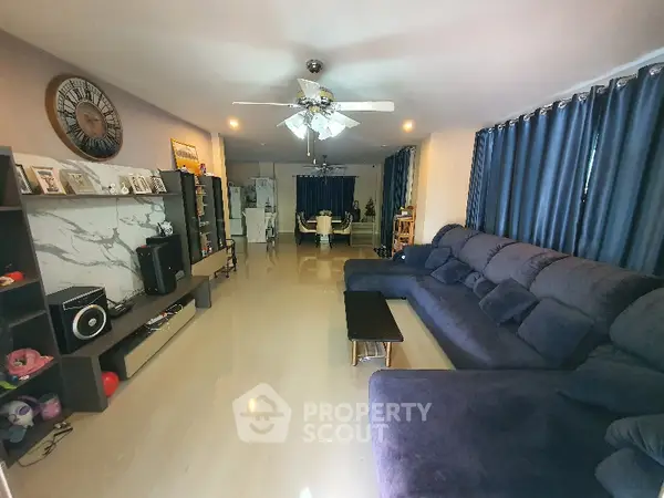 image_rental-8320527