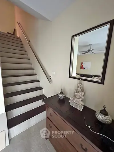 image_rental-27806233