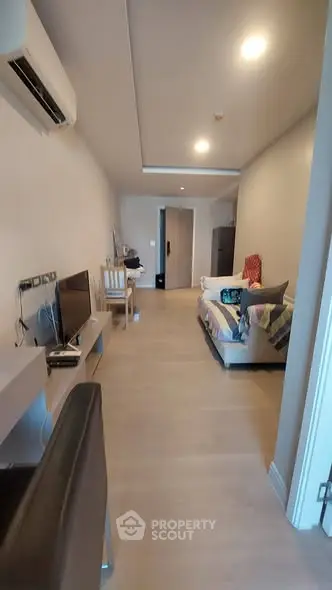 image_rental-28834115