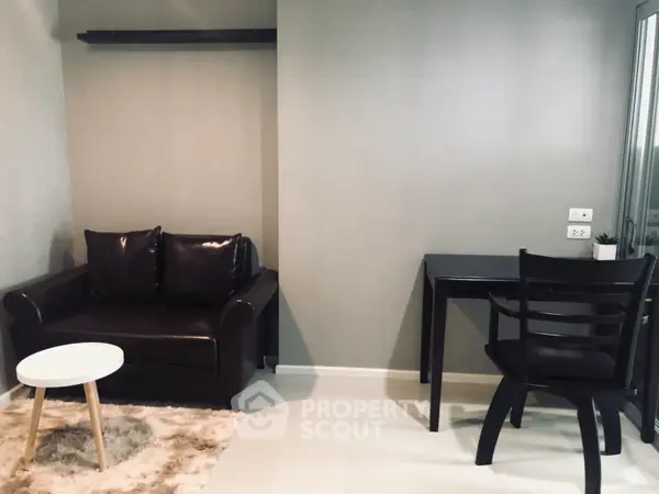 image_rental-5718937