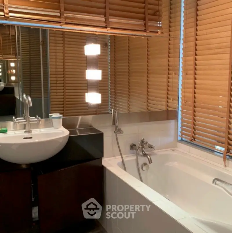 Screenshot 2569-04-22 at 14.56.12.jpg