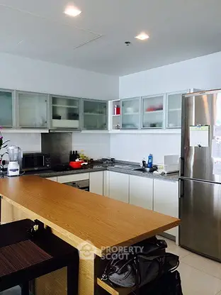 Fully Furnished 1 Bedroom Apartment at Millennium Residence Bangkok-4