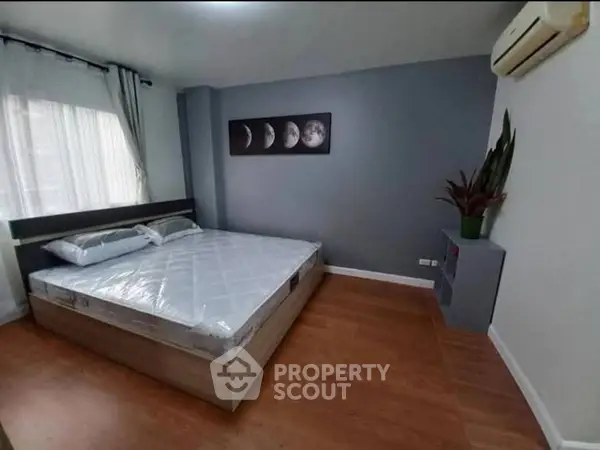 image_rental-31837256