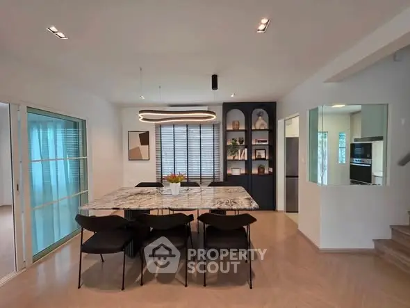 image_rental-28625440