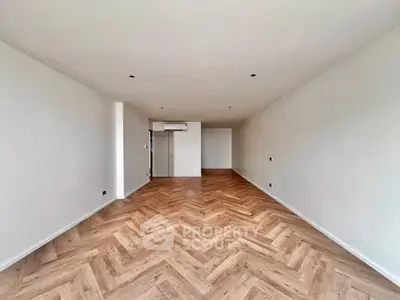 image_rental-27057548