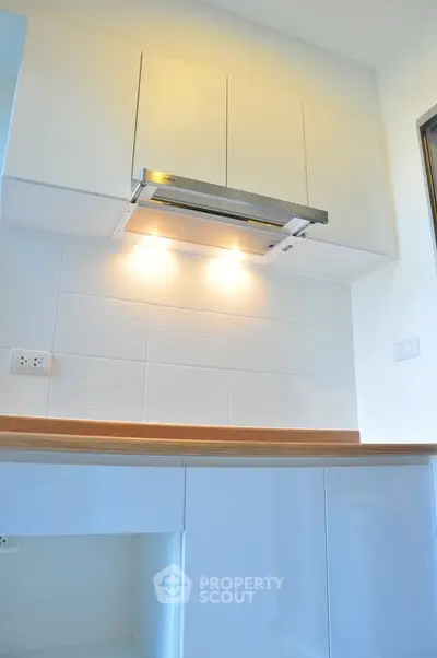  1 Bedroom Condo -2