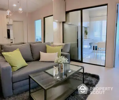 Fully Furnished 1 Bedroom Condo at Life Sukhumvit 48-3