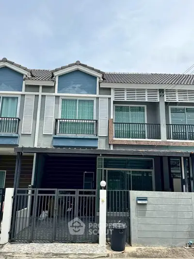 image_rental-27525686