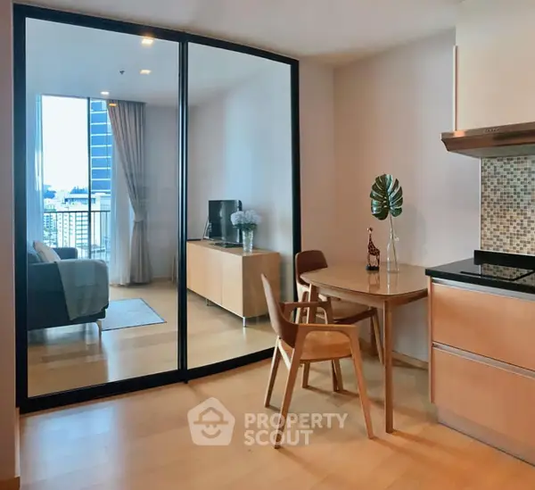 image_rental-5931997